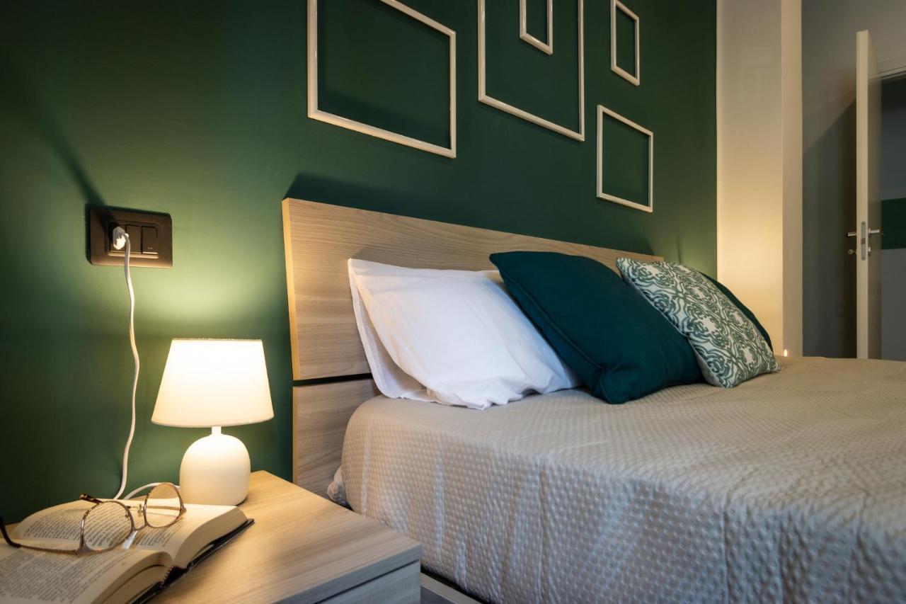 Green Pearl ✰✰✰✰✰ Appartamento A 100 Metri Dal Lago 아로나 외부 사진
